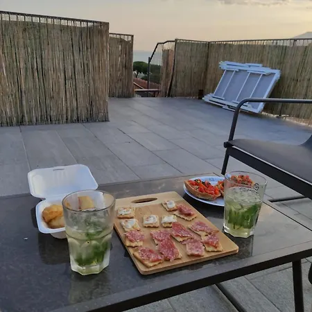 Attico Sole E Mare Appartement *
